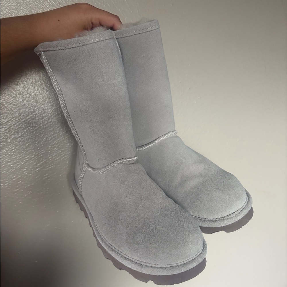 Bearpaw Women’s Gray Boots